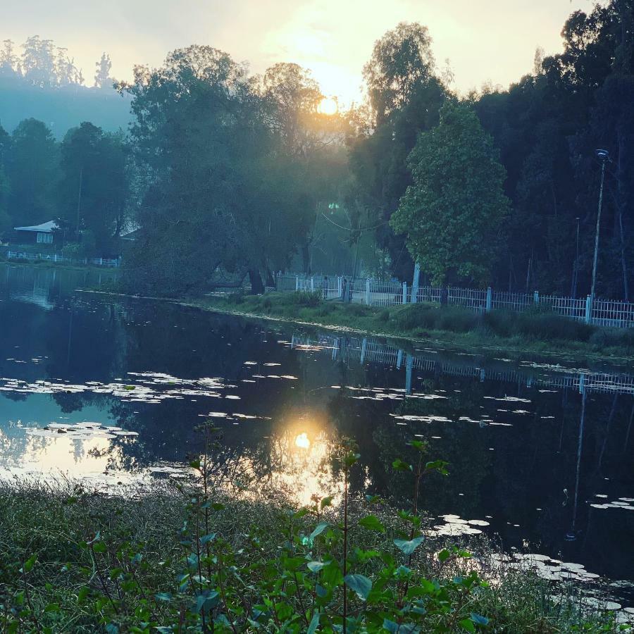 Jc Woodville Manor Kodaikanal Exteriör bild