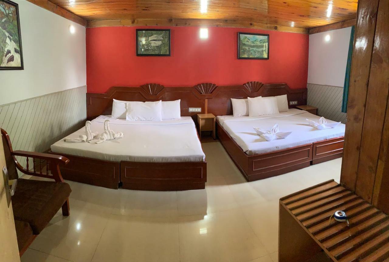 Jc Woodville Manor Kodaikanal Exteriör bild